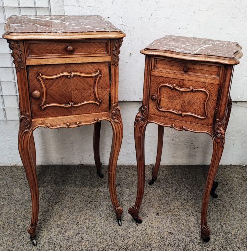 AN ANTIQUE MATCHED PAIR OF FRENCH MARBLE TOP BEDSIDE CABINETS - ADDITIONAL PHOTO 13