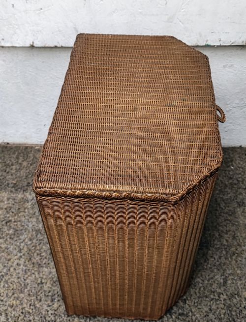 ANTIQUE LLOYD LOOM CHAIR AND LAUNDRY BASKET - ADDITIONAL PHOTO 8