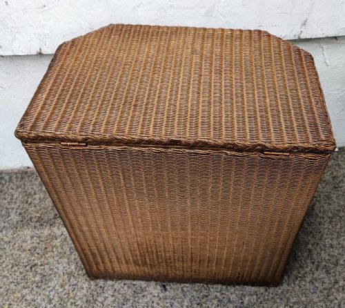 ANTIQUE LLOYD LOOM CHAIR AND LAUNDRY BASKET - ADDITIONAL PHOTO 9