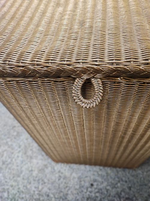 ANTIQUE LLOYD LOOM CHAIR AND LAUNDRY BASKET - ADDITIONAL PHOTO 12