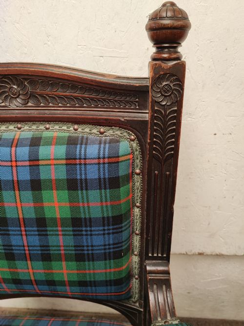 ANTIQUE BARONIAL MAHOGANY DESK OR LIBRARY ARMCHAIR - ADDITIONAL PHOTO 1
