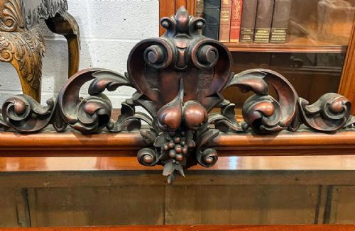 IMPRESSIVE VICTORIAN MAHOGANY 4 DOOR SIDEBOARD - ADDITIONAL PHOTO 6