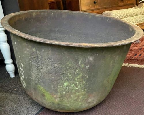 ANTIQUE LARGE CAST IRON CAULDRON - ADDITIONAL PHOTO 4