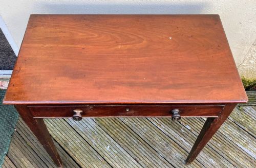 GEORGIAN MAHOGANY SIDE TABLE - ADDITIONAL PHOTO 1