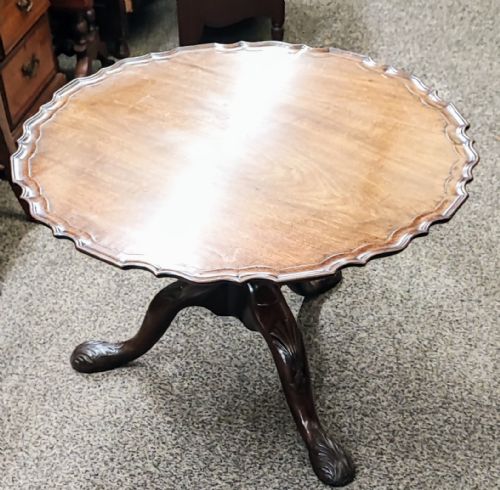 FINE 18C CARVED IRISH COFFEE TABLE - ADDITIONAL PHOTO 6