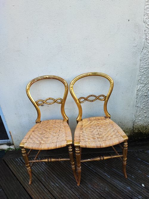 A PRETTY PAIR OF VICTORIAN GILTWOOD BEDROOM CHAIRS - ADDITIONAL PHOTO 9