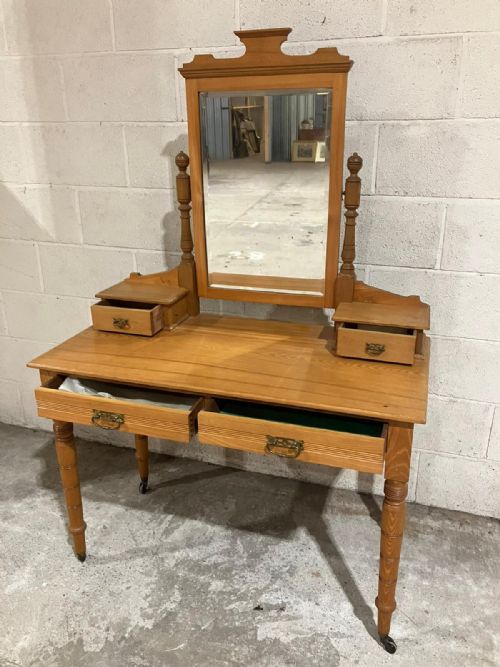 VICTORIAN MAPLE AND CO ASH DRESSING TABLE - ADDITIONAL PHOTO 1