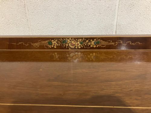 1920S PRETTY CHINOISERIE DISPLAY CABINET - ADDITIONAL PHOTO 1