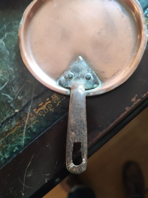 SET OF 3 GEORGIAN COPPER POT WITH LIDS - ADDITIONAL PHOTO 2