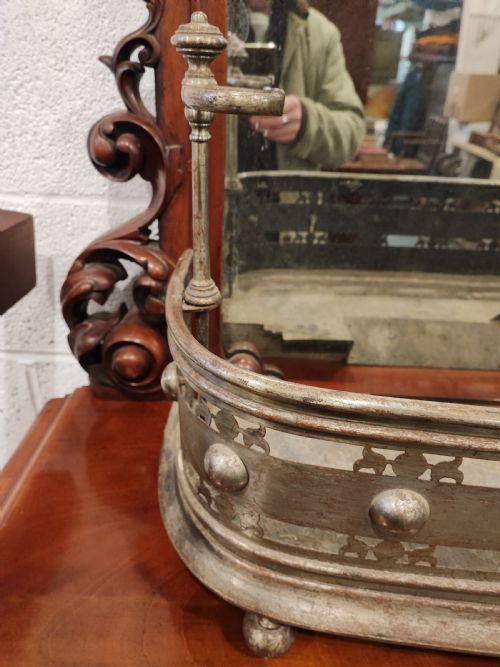 REGENCY STEEL FENDER - ADDITIONAL PHOTO 3
