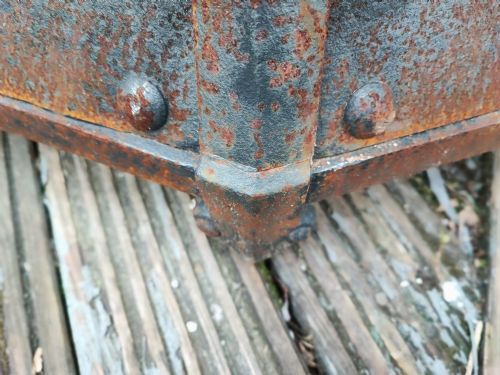 ANTIQUE GRAND ARTS AND CRAFTS IRON FENDER - ADDITIONAL PHOTO 2