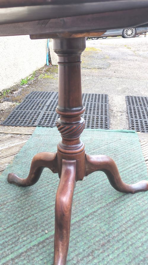 GEORGIAN MAHOGANY TRIPOD TABLE - ADDITIONAL PHOTO 2