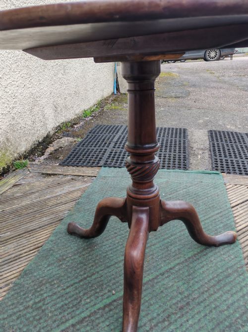 GEORGIAN MAHOGANY TRIPOD TABLE - ADDITIONAL PHOTO 8