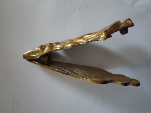 VICTORIAN BRASS DOOR KNOCKER DEPICTING AN ELF - ADDITIONAL PHOTO 2