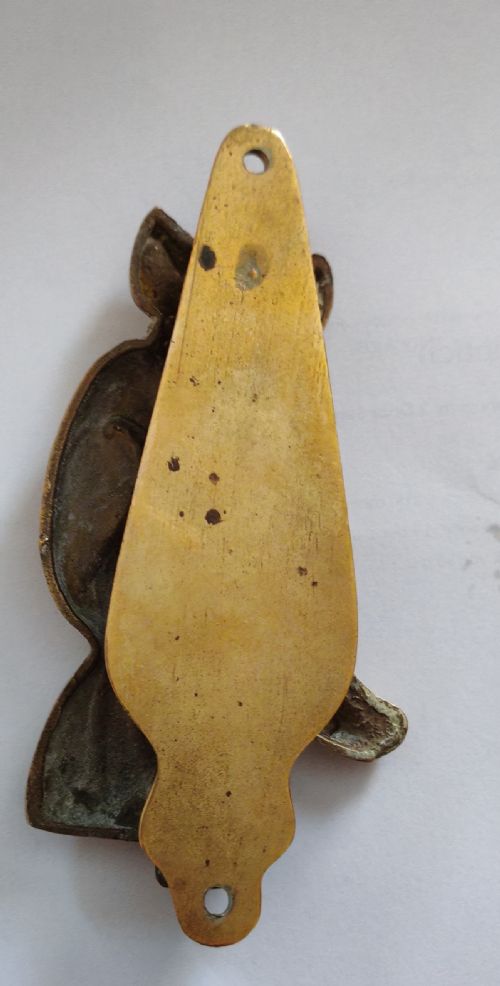 VICTORIAN BRASS DOOR KNOCKER DEPICTING AN ELF - ADDITIONAL PHOTO 7