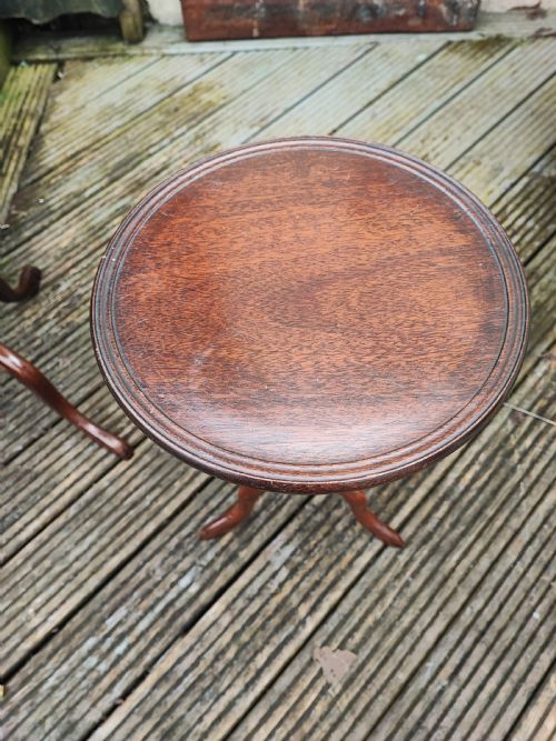 ANTIQUE MAHOGANY WINE TABLE - ADDITIONAL PHOTO 1