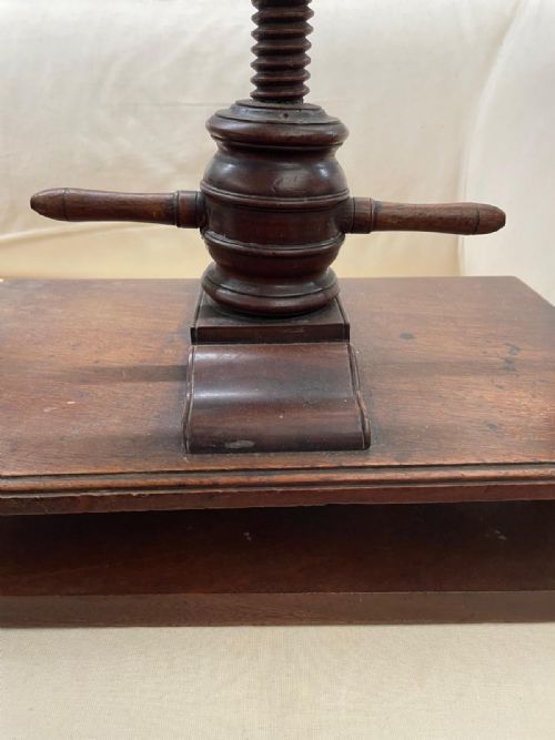 GEORGIAN MAHOGANY BOOK PRESS - ADDITIONAL PHOTO 3