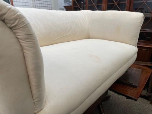 VICTORIAN 2 SEATER CHESTERFIELD SOFA - ADDITIONAL PHOTO 5
