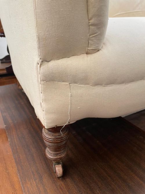 VICTORIAN 2 SEATER CHESTERFIELD SOFA - ADDITIONAL PHOTO 7
