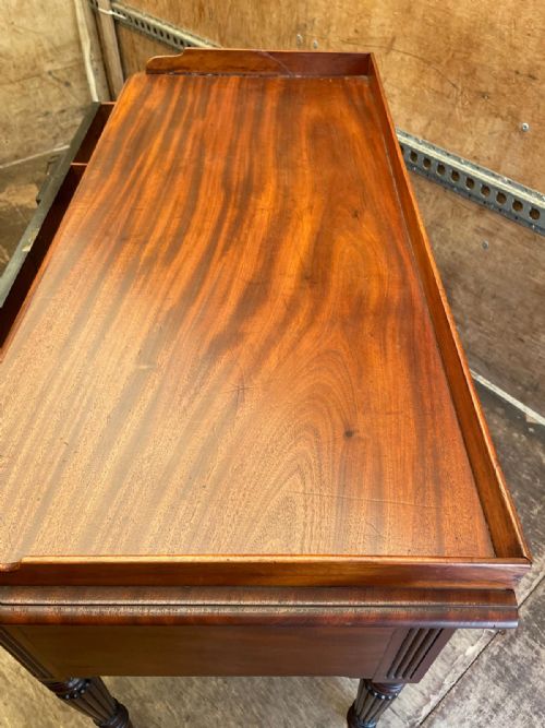 SUPERB REGENCY MAHOGANY WRITING TABLE - ADDITIONAL PHOTO 1