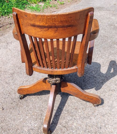 GOOD FULLY ADJUSTABLE OFFICE OR DESK SWIVEL CHAIR IN OAK - ADDITIONAL PHOTO 5