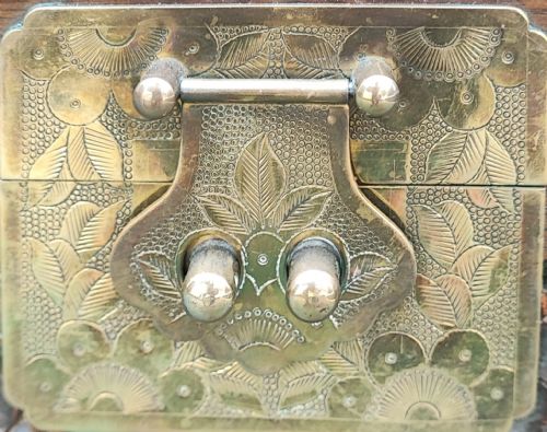ORIENTAL CARVED CAMPHOR TRUNK - ADDITIONAL PHOTO 2