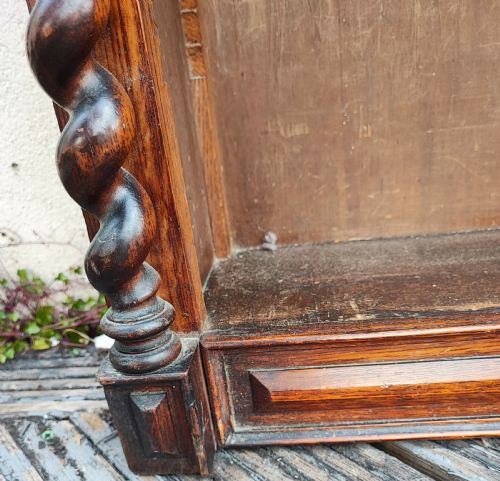 ANTIQUE GOTHIC OAK LOW OPEN BOOKCASE - ADDITIONAL PHOTO 3