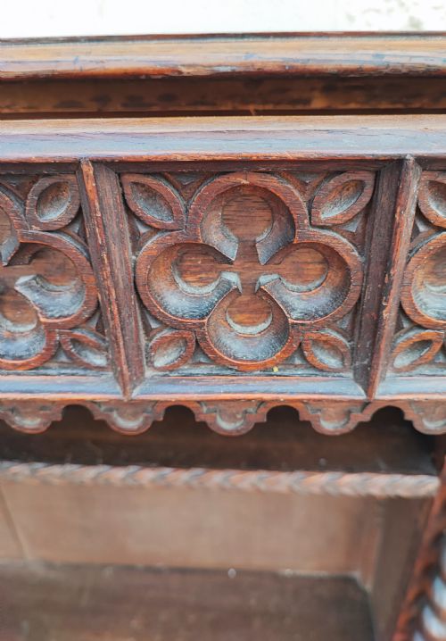 ANTIQUE GOTHIC OAK LOW OPEN BOOKCASE - ADDITIONAL PHOTO 5