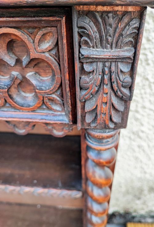 ANTIQUE GOTHIC OAK LOW OPEN BOOKCASE - ADDITIONAL PHOTO 9