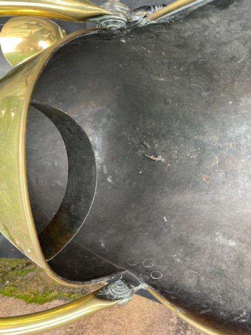 SUPERB ANTIQUE BRASS COAL SCUTTLE AND SHOVEL - ADDITIONAL PHOTO 4