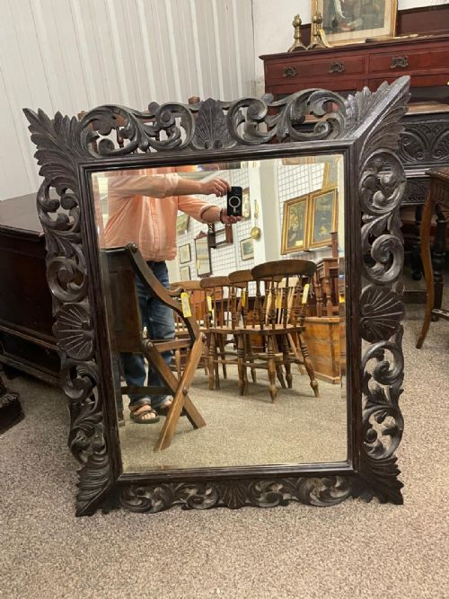 antique mirror with a french carved oak frame - CATEGORY: ANTIQUE MIRRORS - DATED 19TH CENTURY