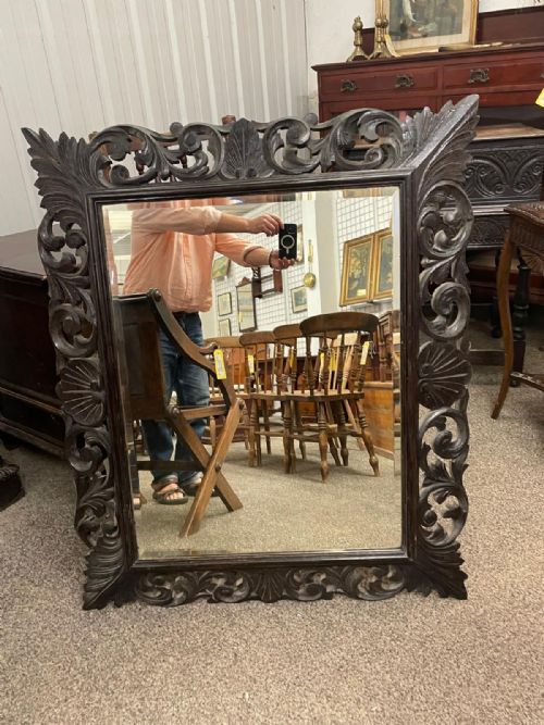 ANTIQUE MIRROR WITH A FRENCH CARVED OAK FRAME - ADDITIONAL PHOTO 1