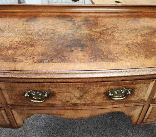 ANTIQUE GOLDEN WALNUT DRESSING OR WRITING TABLE BY MAPLE'S OF LONDON - ADDITIONAL PHOTO 6