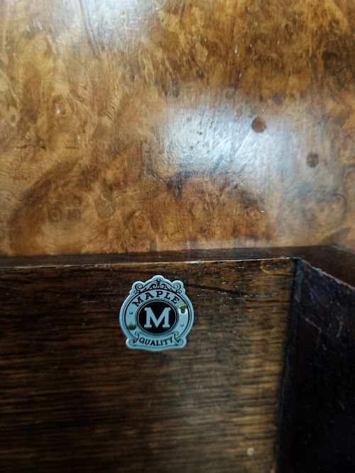ANTIQUE GOLDEN WALNUT DRESSING OR WRITING TABLE BY MAPLE'S OF LONDON - ADDITIONAL PHOTO 7