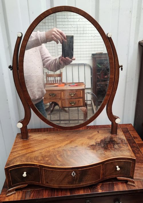 QUALITY GEORGIAN MAHOGANY DRESSING MIRROR - ADDITIONAL PHOTO 1