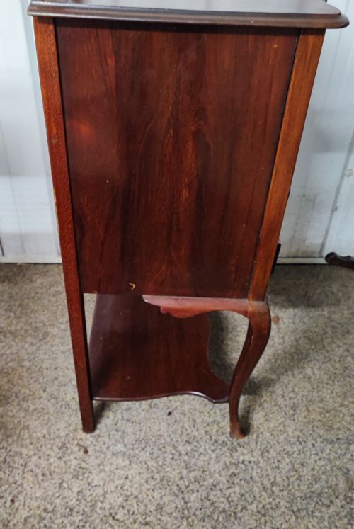 ANTIQUE MAHOGANY MUSIC CABINET - ADDITIONAL PHOTO 3