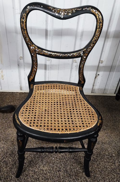 A PRETTY VICTORIAN EBONISIED AND MOTHER OF PEARL INLAID OCCASIONAL CHAIR - ADDITIONAL PHOTO 1