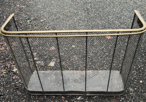 ANTIQUE NURSERY FENDER WITH CLOTHES RAIL - ADDITIONAL PHOTO 9