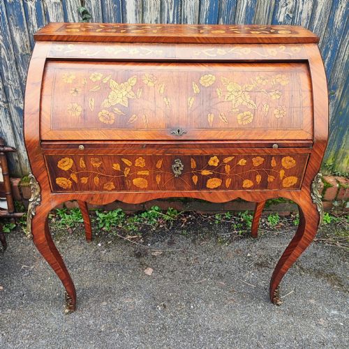 antique french king wood and marquetry bureau - CATEGORY: ANTIQUE BUREAU - DATED 19TH CENTURY