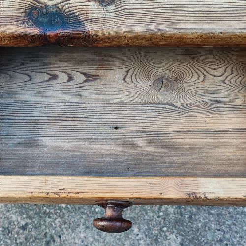 GOOD ANTIQUE PINE DINING TABLE - ADDITIONAL PHOTO 2