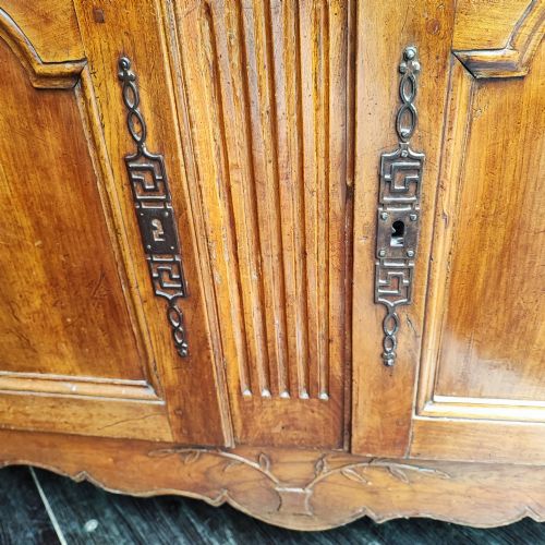 FINE 18TH C FRENCH CHERRY WOOD SIDE CABINET - ADDITIONAL PHOTO 8