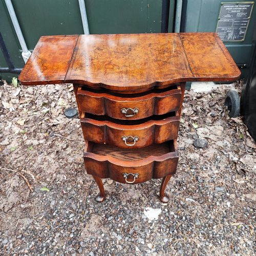 ANTIQUE SHAPED WALNUT BEDSIDE CABINET - ADDITIONAL PHOTO 6