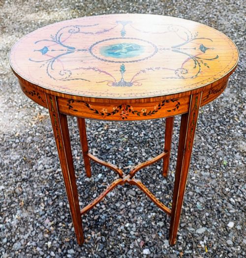 superb painted satin wood side occasional table - CATEGORY: ANTIQUE TABLES - DATED 19TH CENTURY