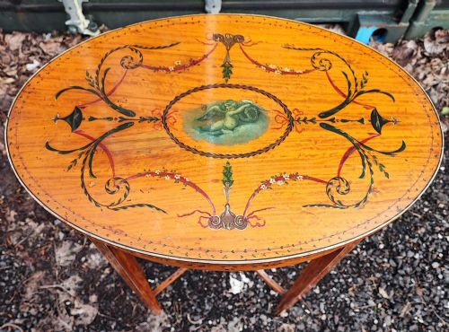 SUPERB PAINTED SATIN WOOD SIDE OCCASIONAL TABLE - ADDITIONAL PHOTO 9