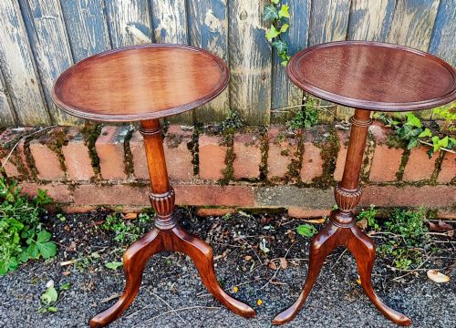 ANTIQUE MATCHED PAIR OF MAHOGANY WINE TABLES - ADDITIONAL PHOTO 1