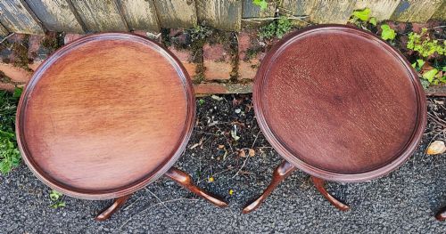 ANTIQUE MATCHED PAIR OF MAHOGANY WINE TABLES - ADDITIONAL PHOTO 4