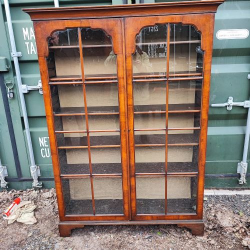 quality antique walnut two door bookcase - CATEGORY: ANTIQUE BOOKCASES - DATED 1900