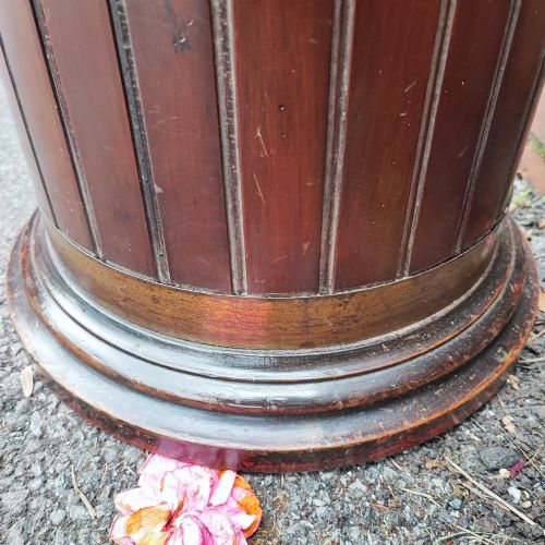 SUPERB ANTIQUE MAHOGANY AND BRASS STICK OR UMBRELLA STAND - ADDITIONAL PHOTO 4