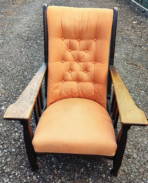 GOOD ANTIQUE OAK ARTS AND CRAFTS RECLINING ARM CHAIR - ADDITIONAL PHOTO 3