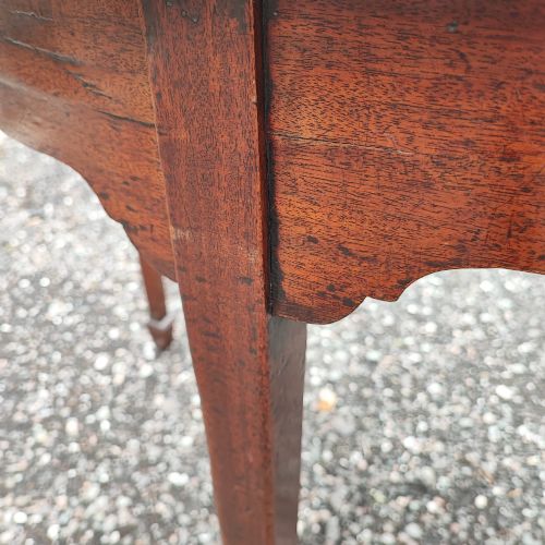 A PAIR OF GEORGIAN DEMI LUNE MAHOGANY CONSOLE TABLES - ADDITIONAL PHOTO 2